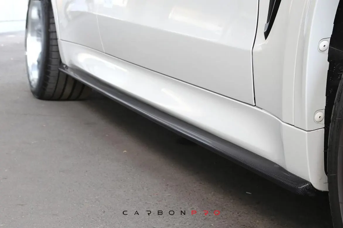 3D Design F85 X5M Side Skirt Set