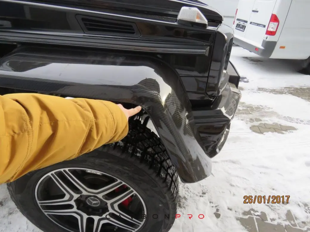 Carbon 4×4 Wide Arches