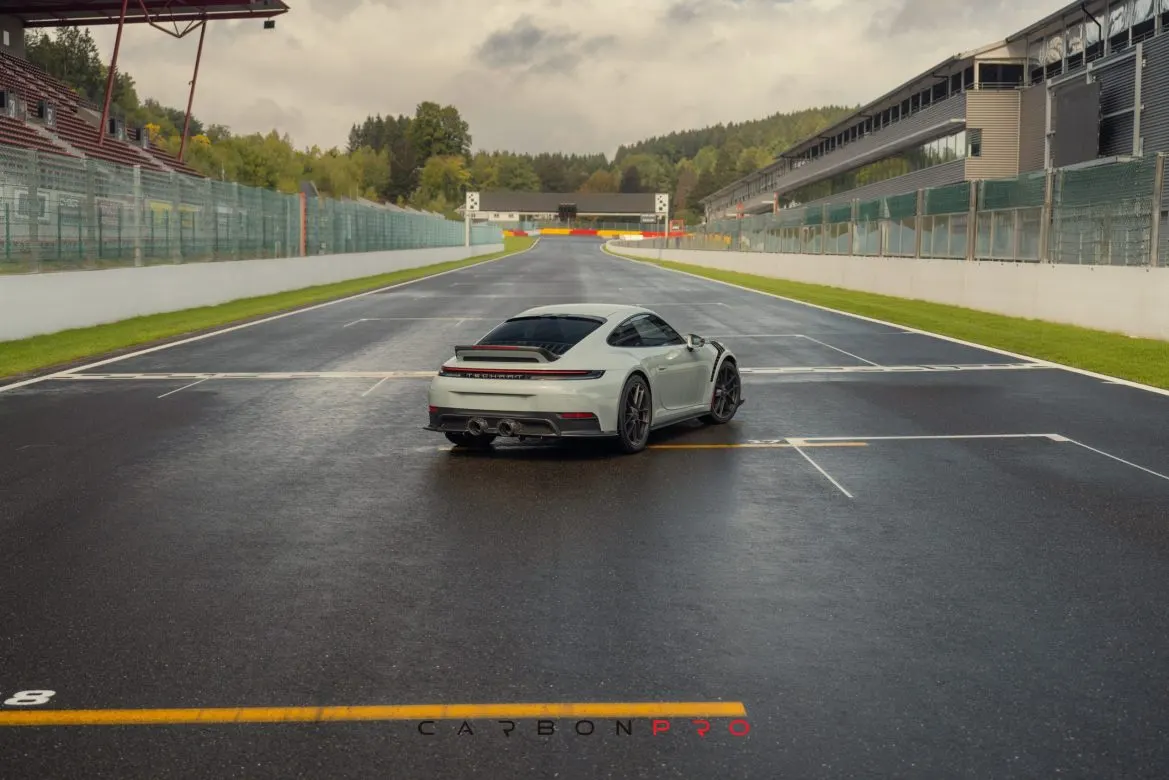 992.2 Carrera Carbon Lower Aerokit
