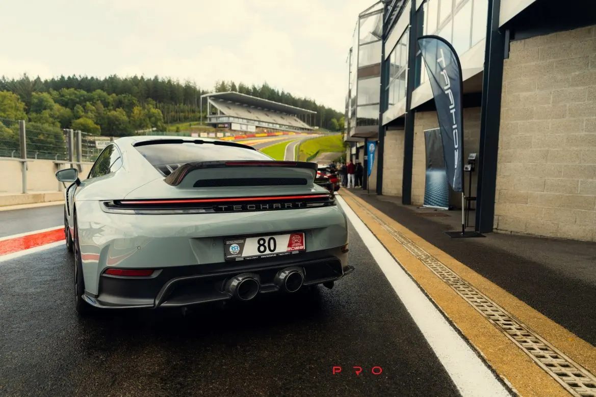 992.2 Carrera Carbon Lower Aerokit