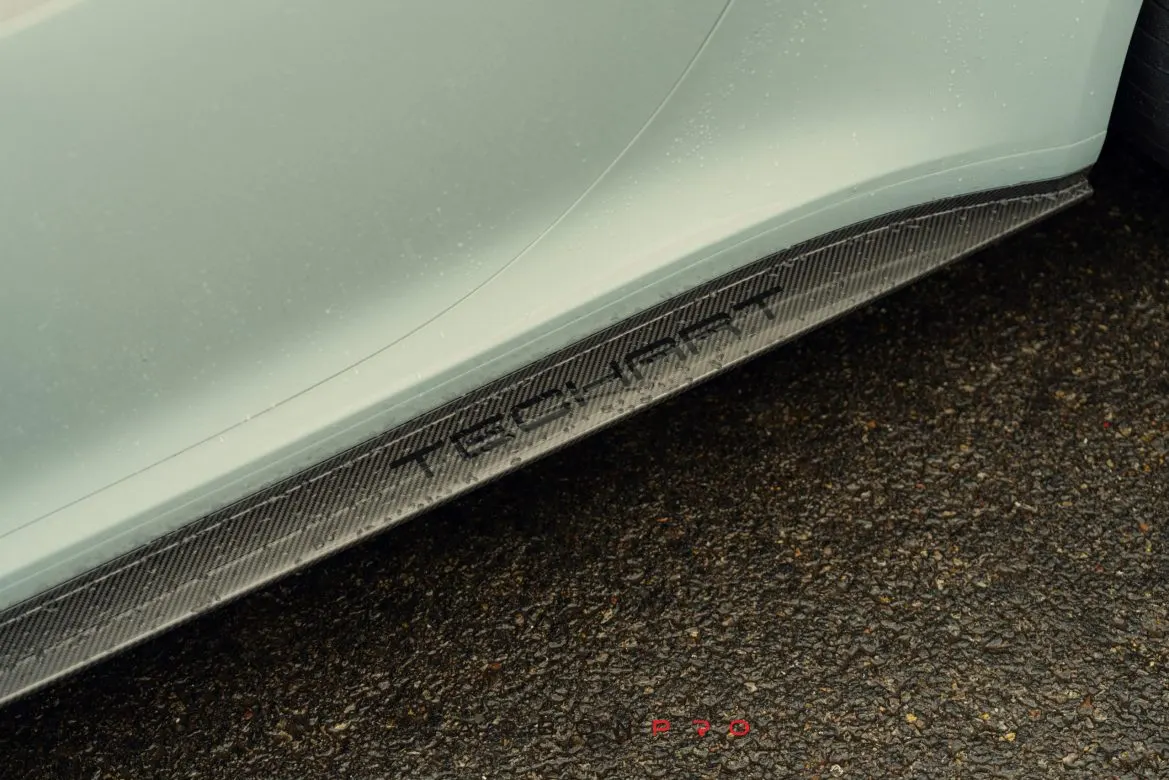 992.2 Carrera Carbon Lower Aerokit