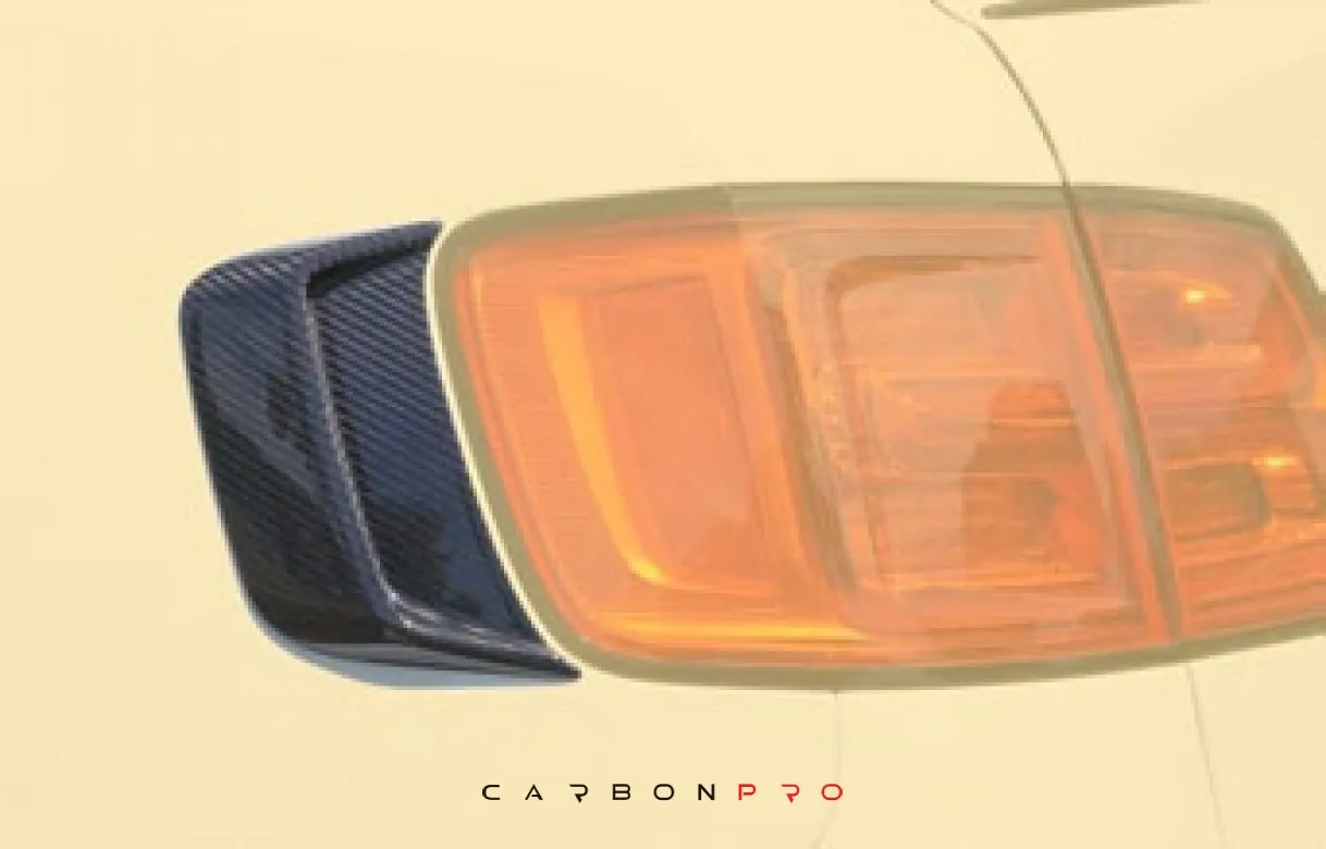 Air vent tail light