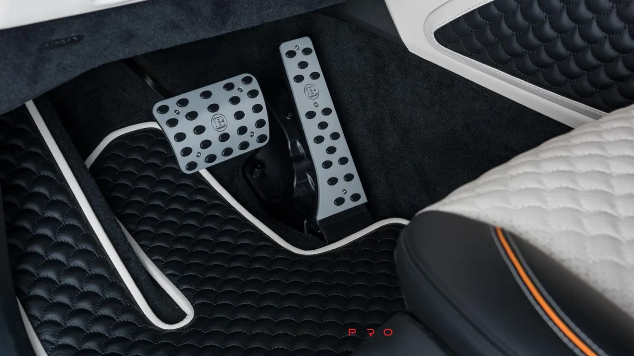 BRABUS Upper east side style interior