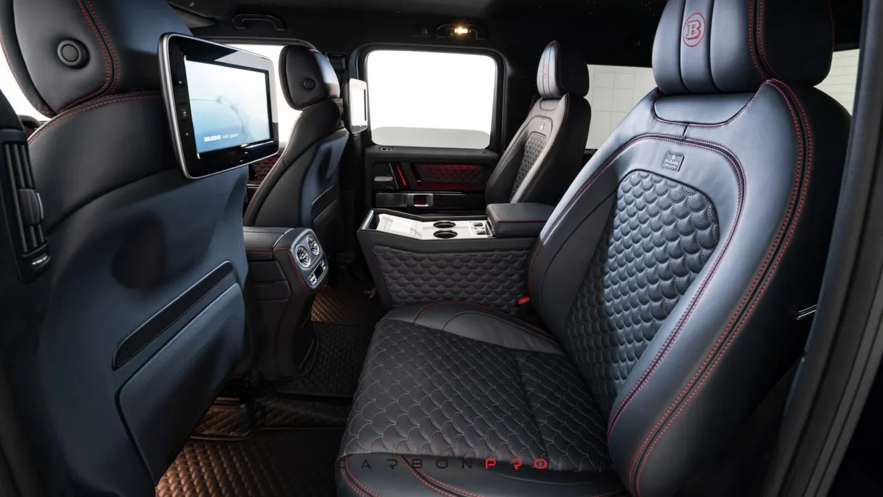 Bucket seat system with middle console