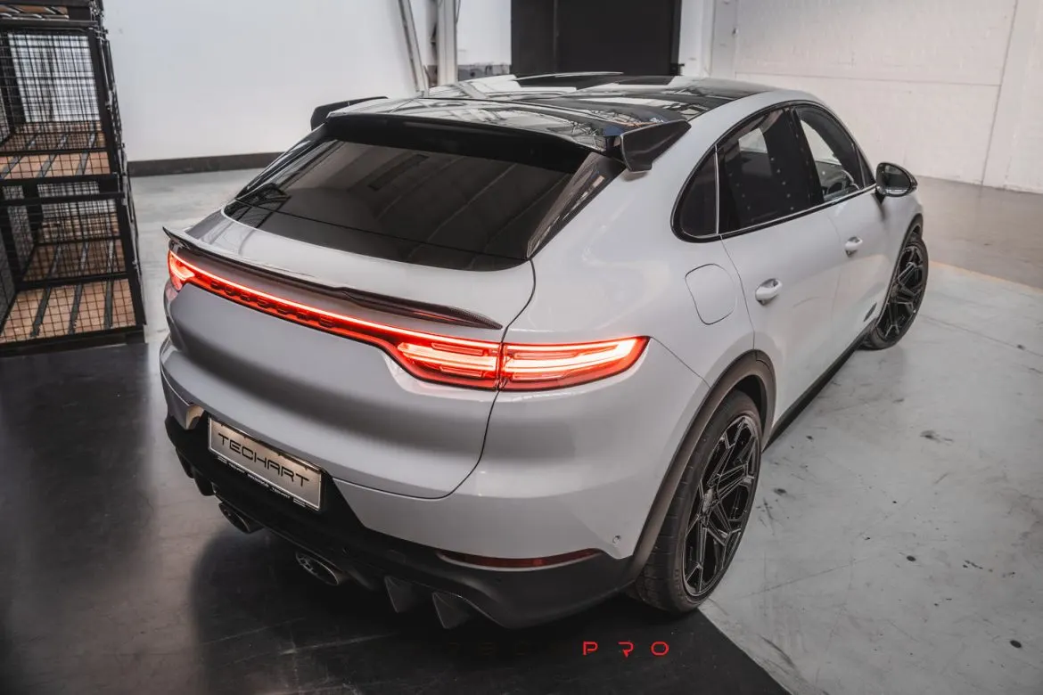 Carbon Aero Curtains Rear Hatch for Cayenne Coupe