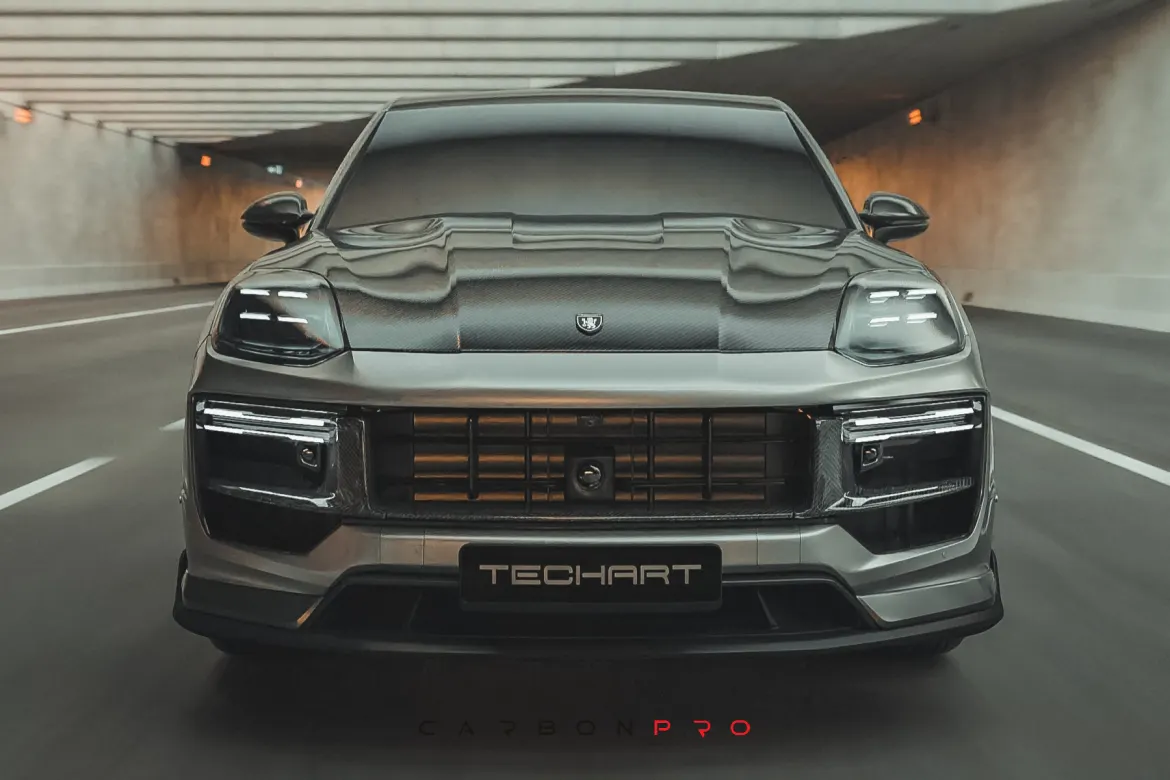 Carbon Aero Hood for E3.2 Cayenne