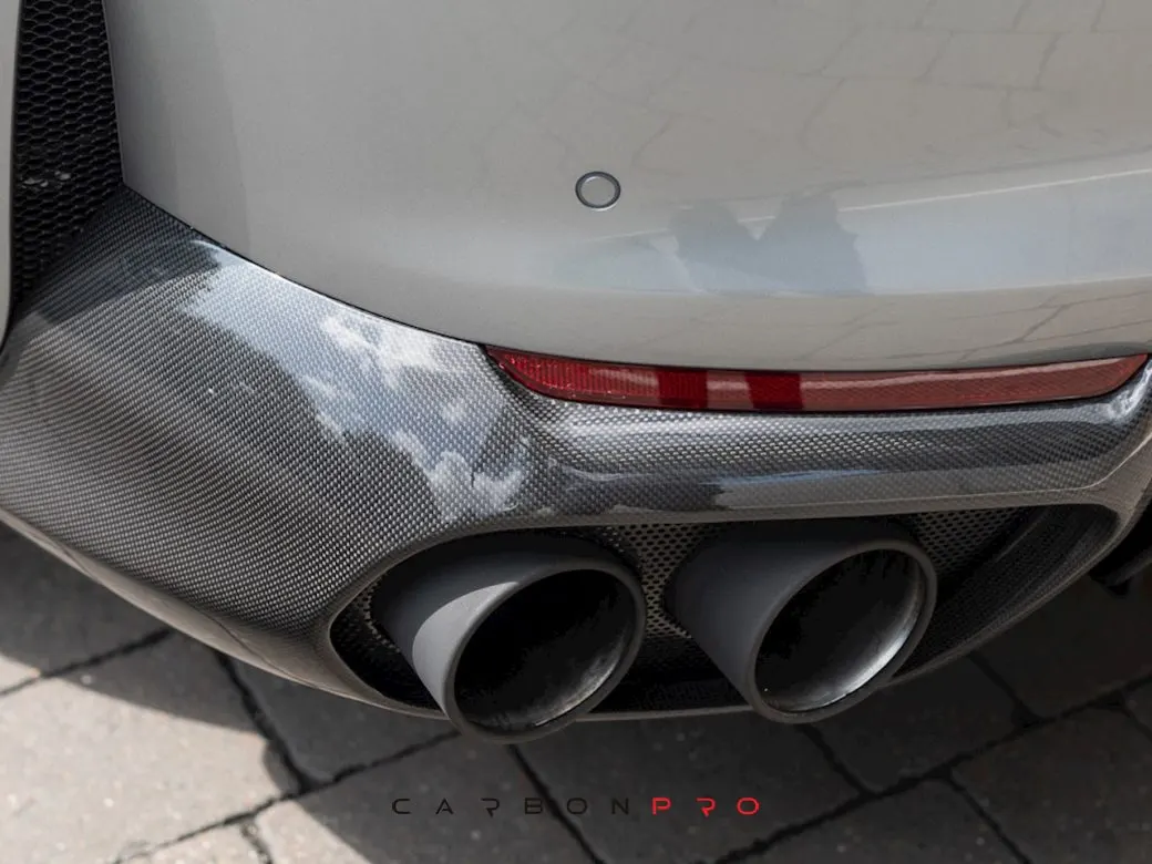Carbon diffuser