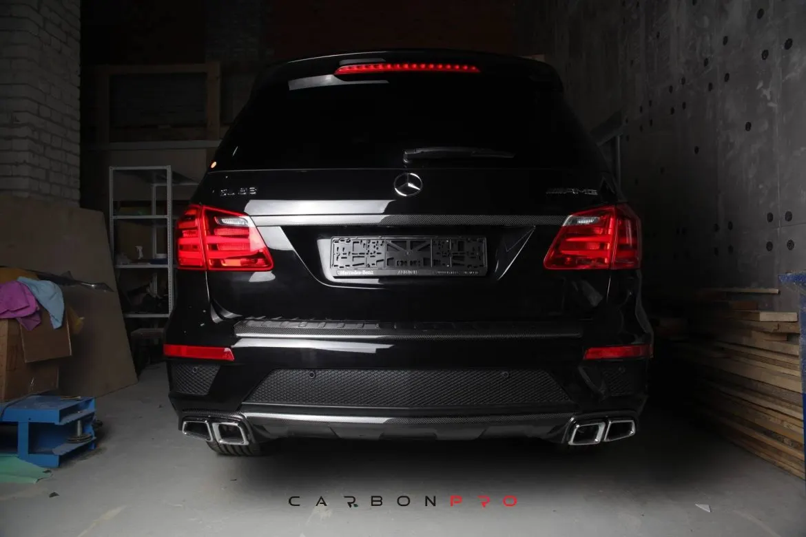 Carbon Diffuser AMG 63 Design