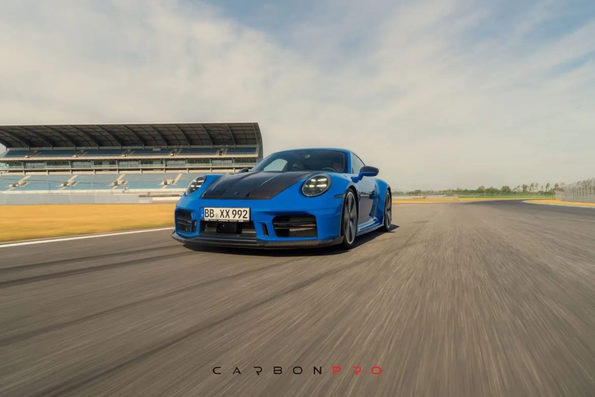 Carbon Fiber Aero Hood for 992