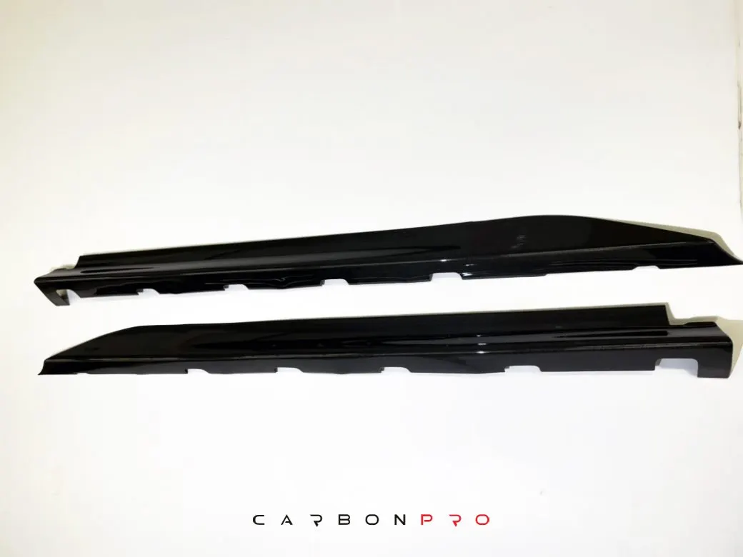 Carbon Fiber SIDE SKIRTS (Stock Desidn)