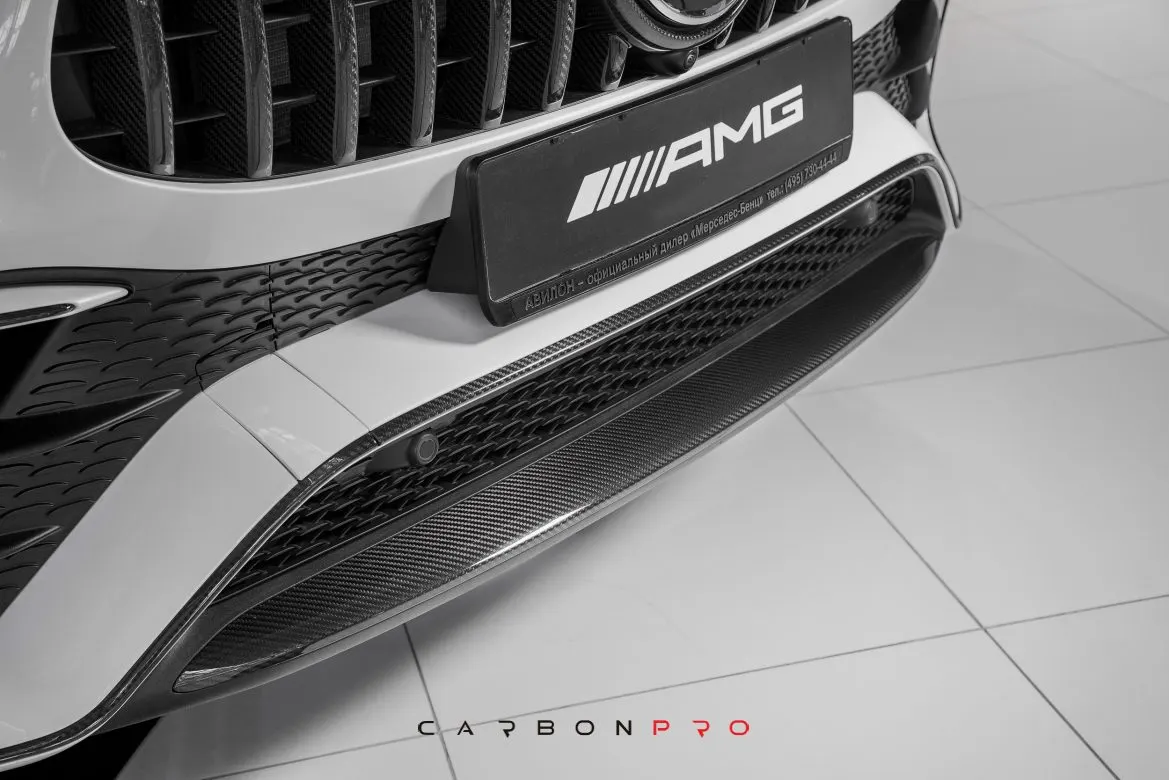 Carbon Front bottom splitter (for 63AMG)