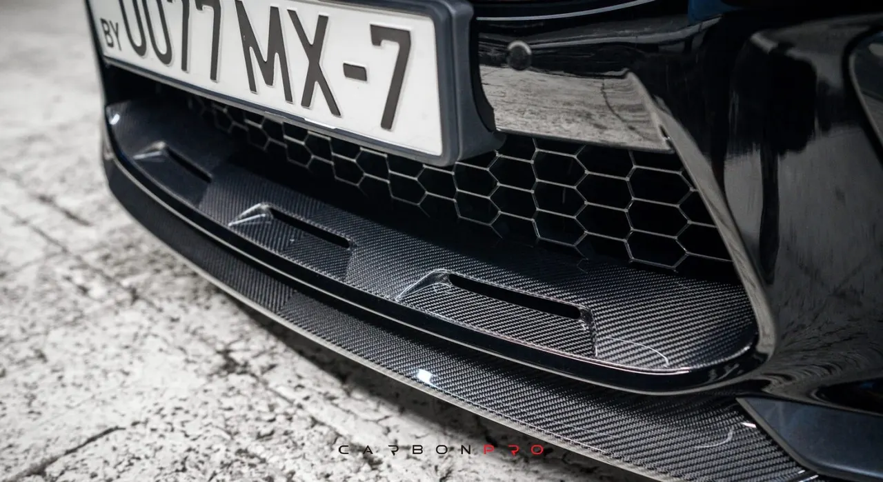Carbon front bumper cover SHARK