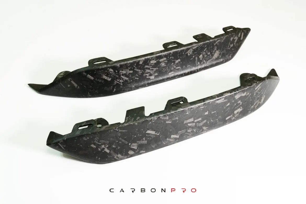 Carbon front bumper fangs M Performance