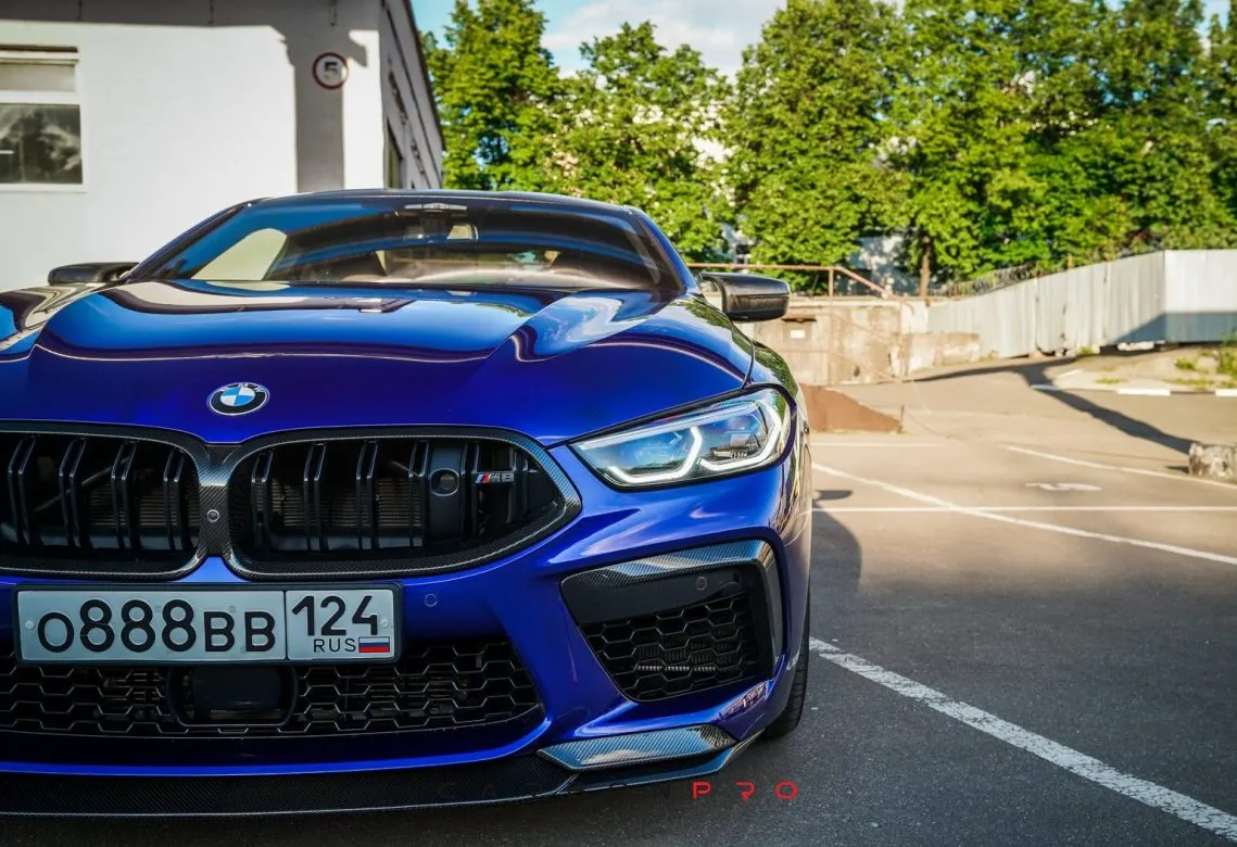 Carbon front bumper fangs M Performance