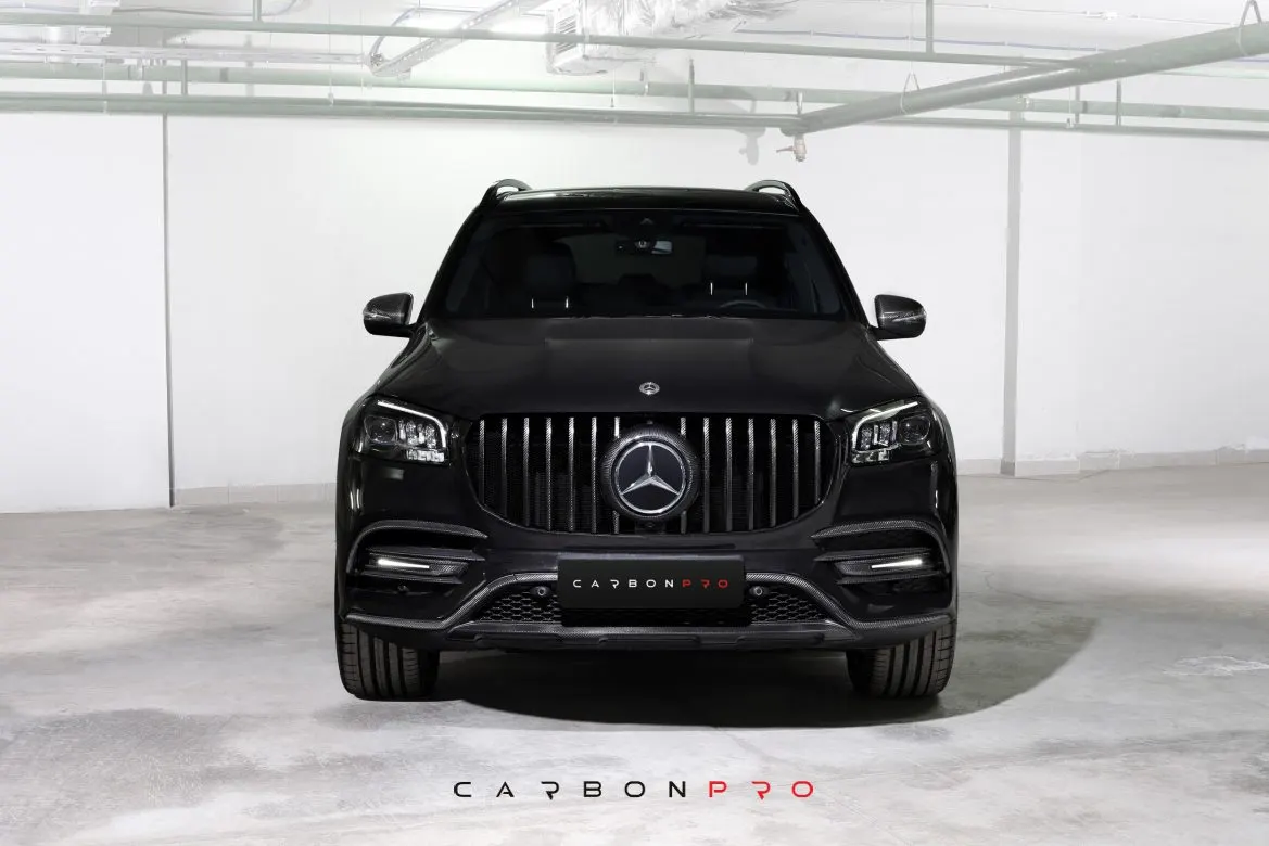 Carbon radiator grill AMG 63 Design