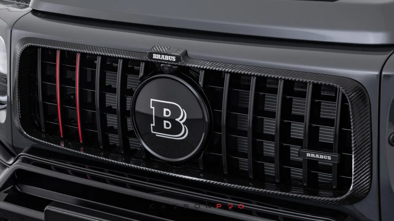 Carbon radiator grille attachment