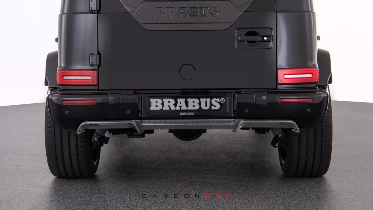 Carbon rear diffuser