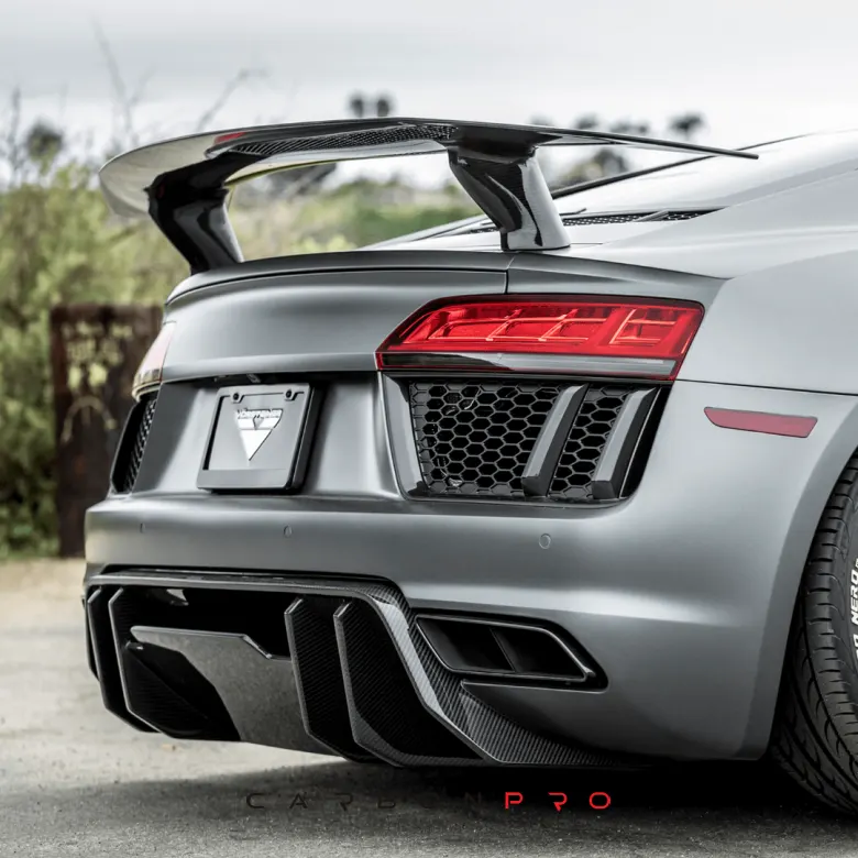 Carbon rear diffuser Audi R8