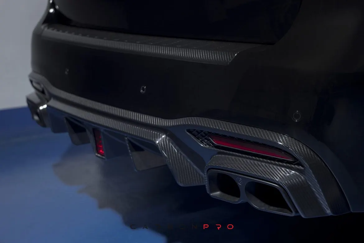 carbon rear diffuser