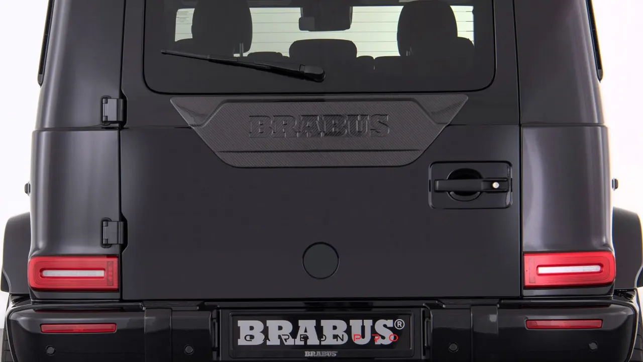 Carbon rear door attachment