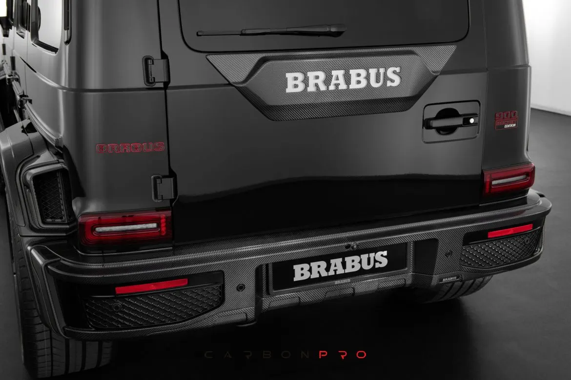 Carbon rear door attachment Rocket