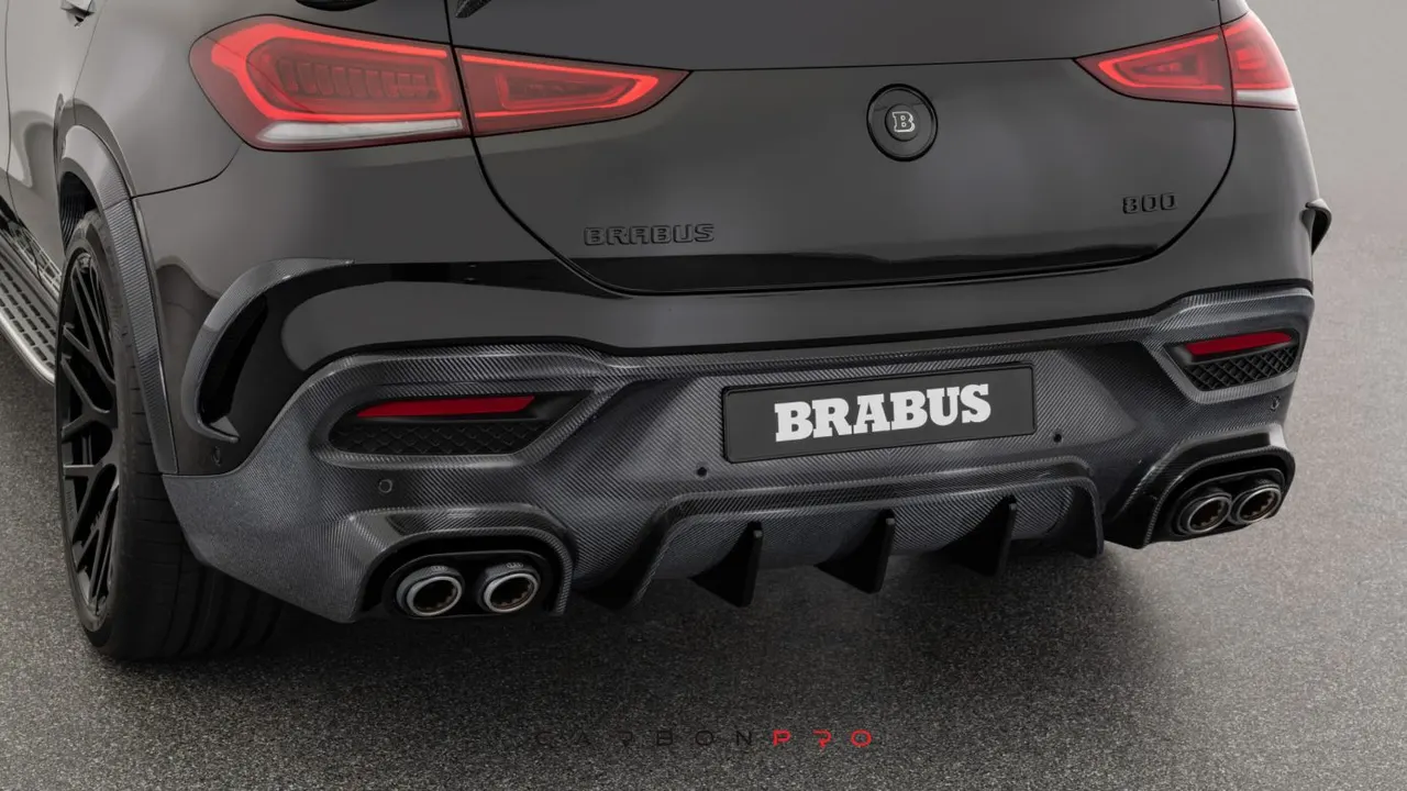 CARBON REAR SKIRT