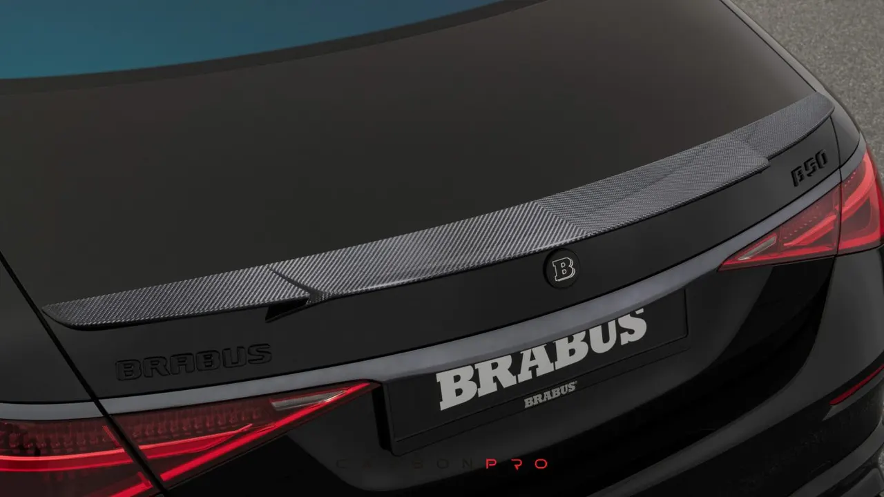 Carbon rear spoiler