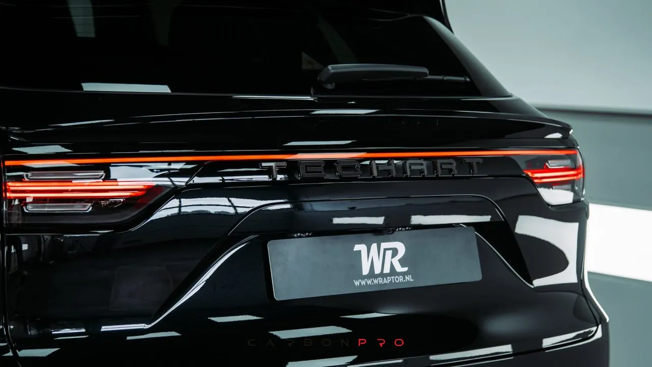 Carbon Rear Spoiler for 9YB (E3)