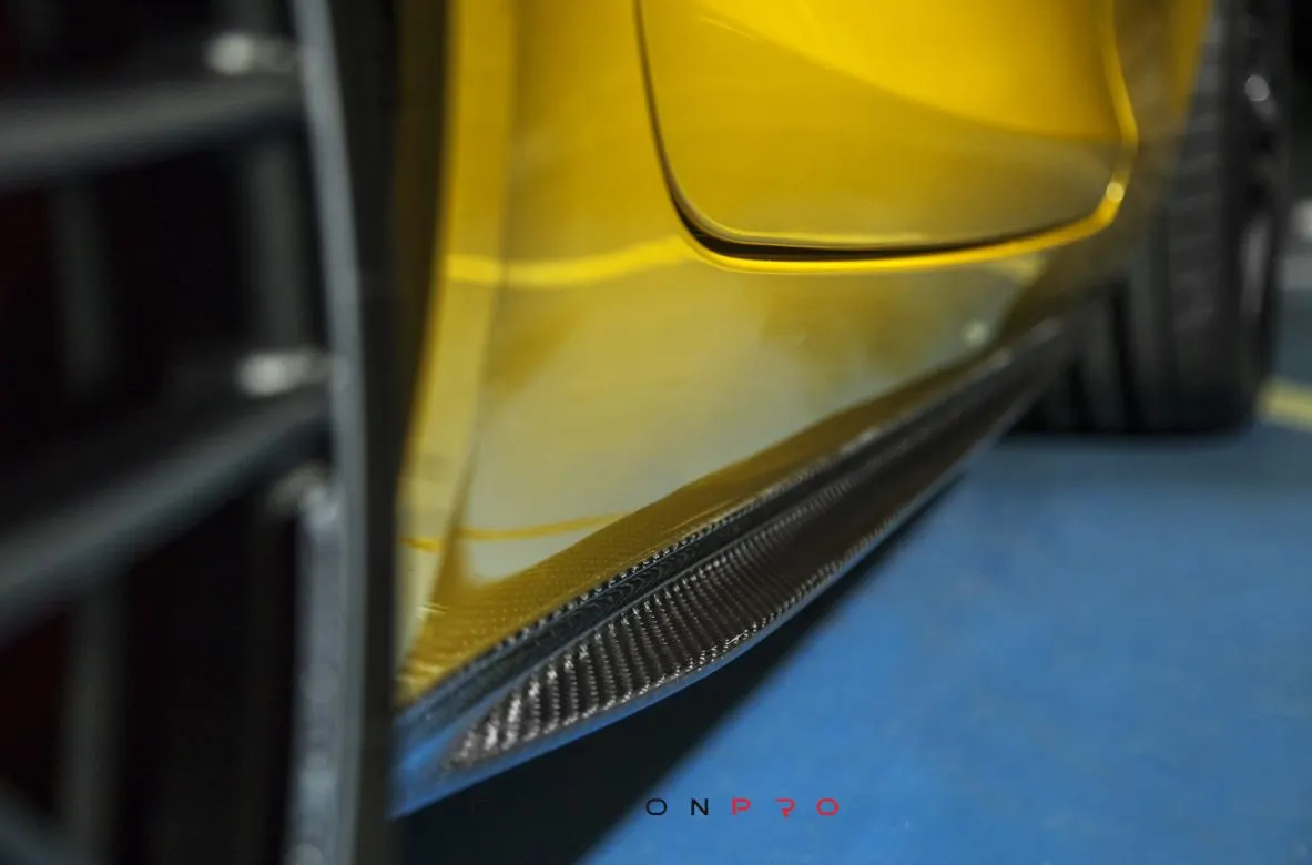 Carbon Side Skirt 1 Design