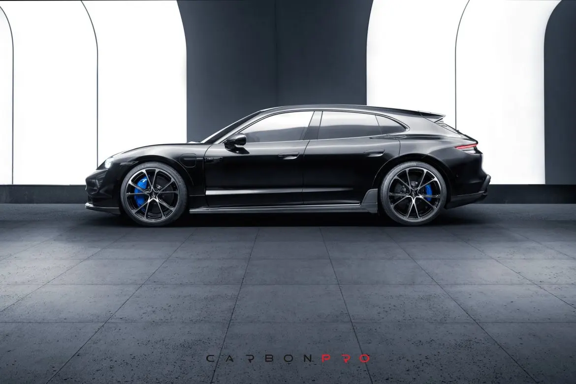 Carbon Side Skirts