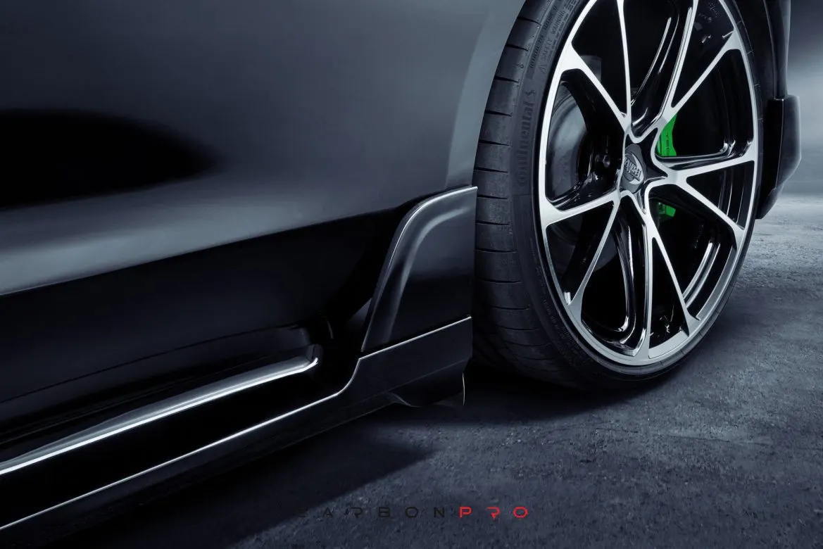 Carbon Side Skirts