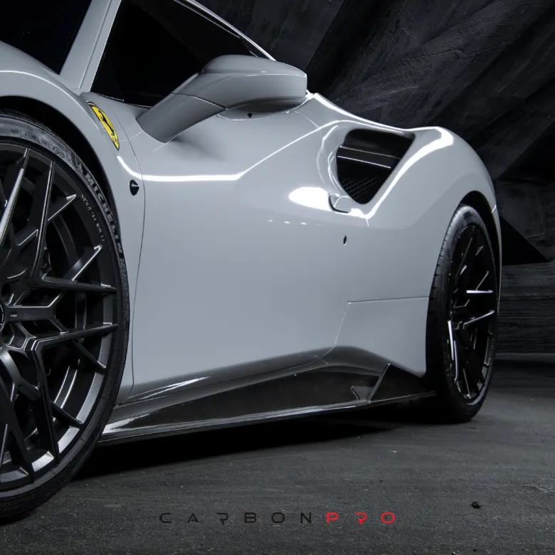 Carbon side skirts Ferrari 488 Diavolo