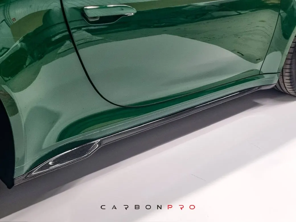 Carbon Side Skirts Turbo Design