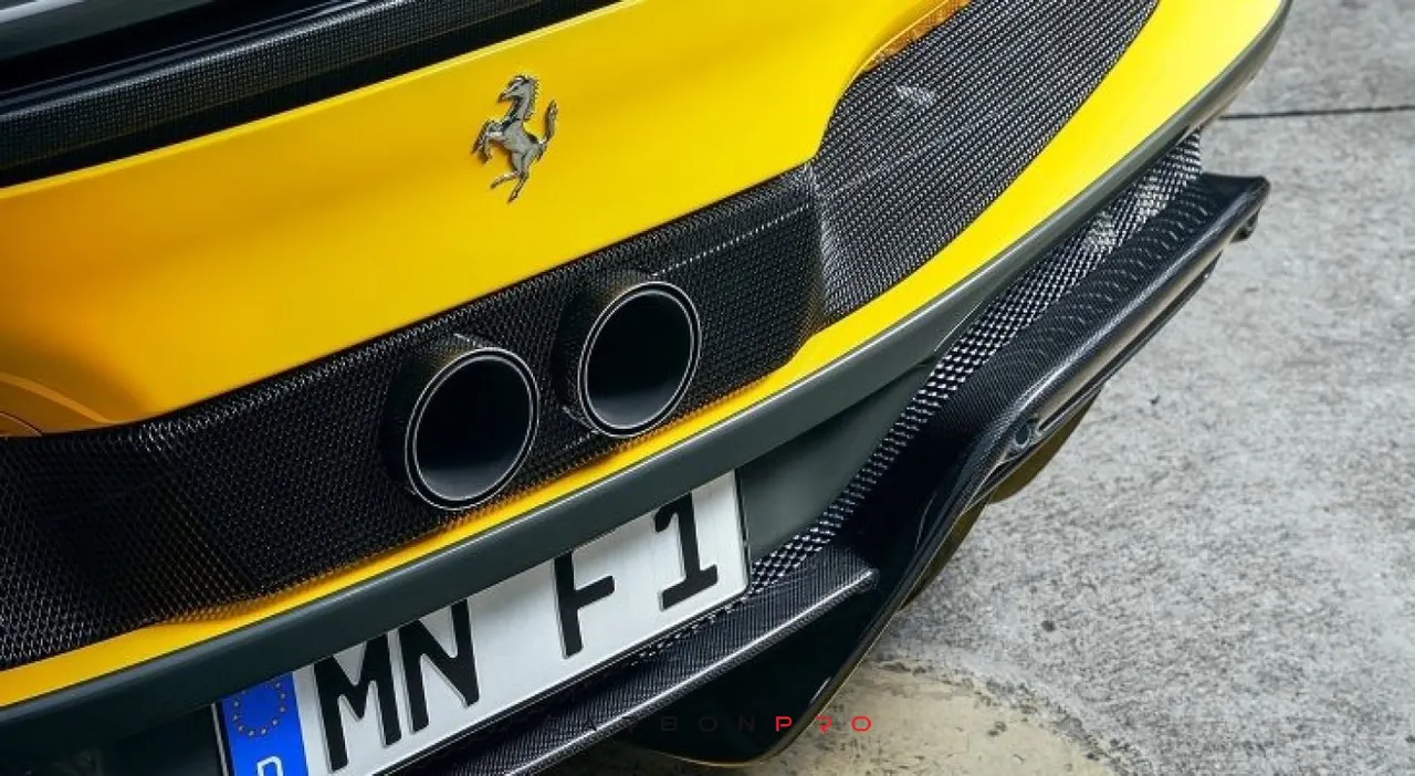 CARBON – STAINLESS STEEL TAILPIPES