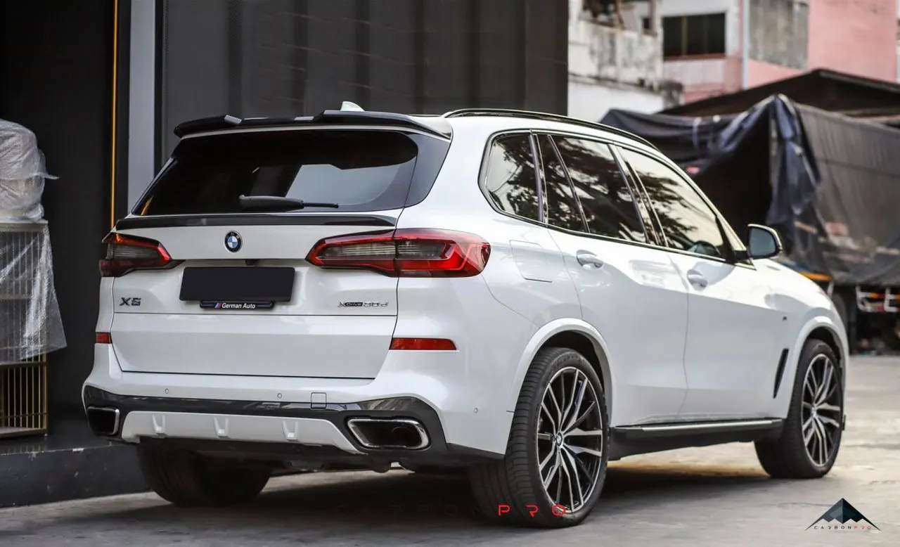 Carbon Trunk Lower Spoiler