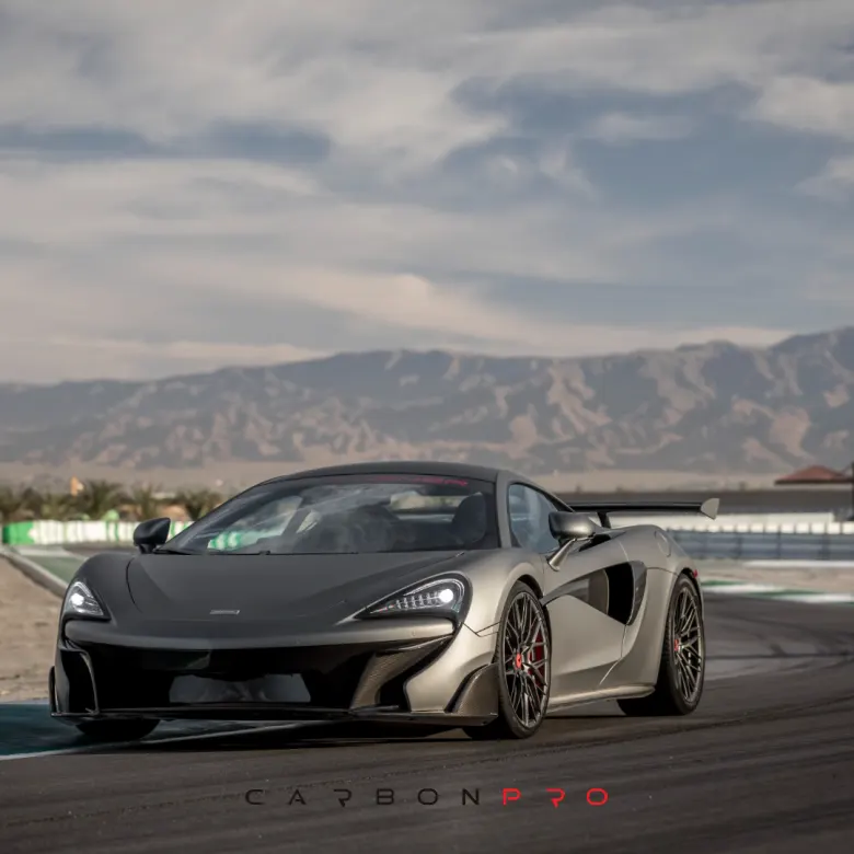 Carbon wing McLaren 570S VX Aero with carbon mounts
