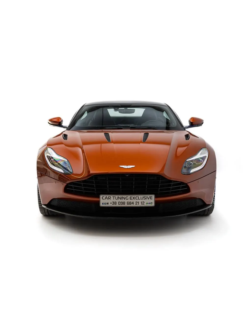 Aston Martin DB11 V12