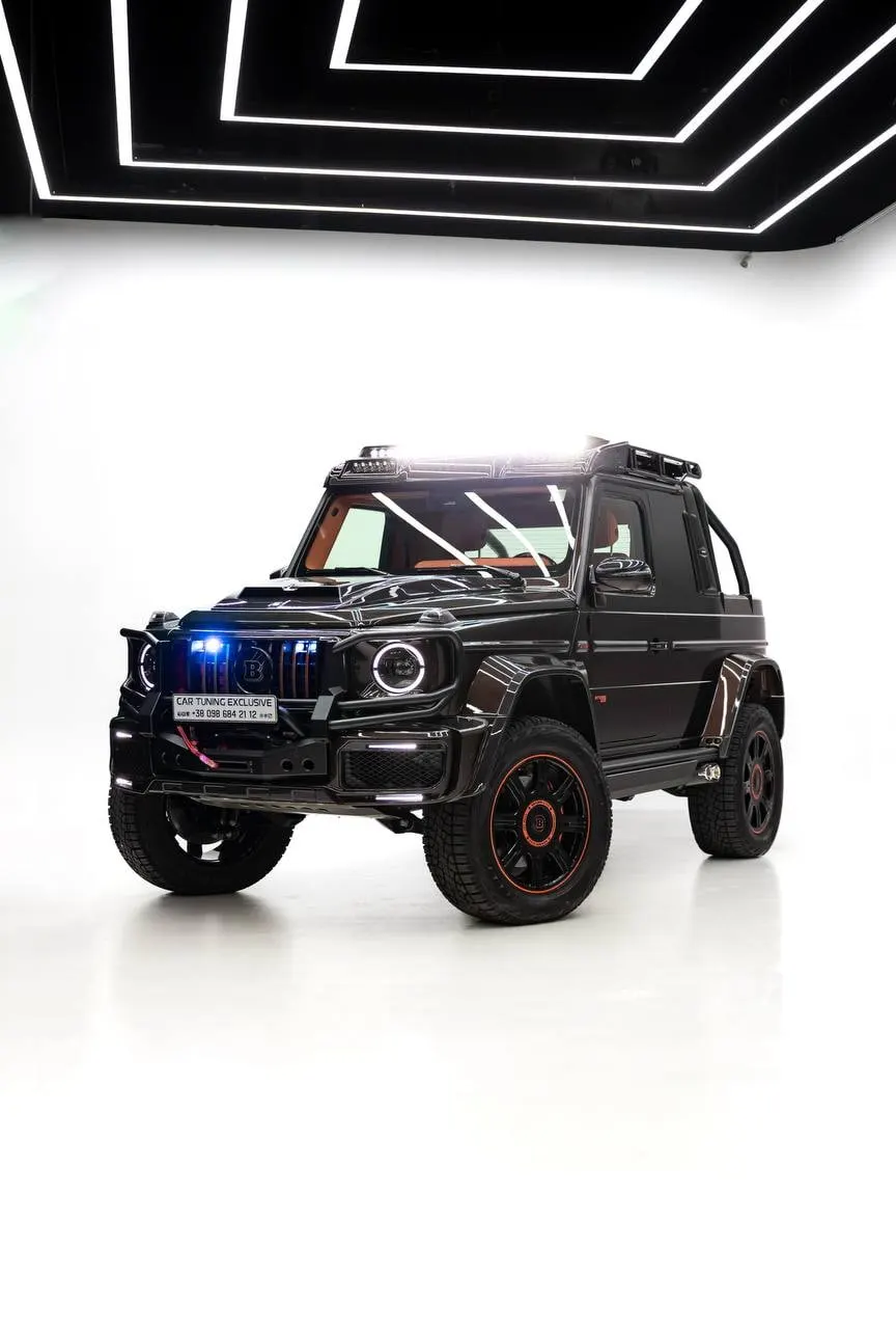 BRABUS 900 Crawler