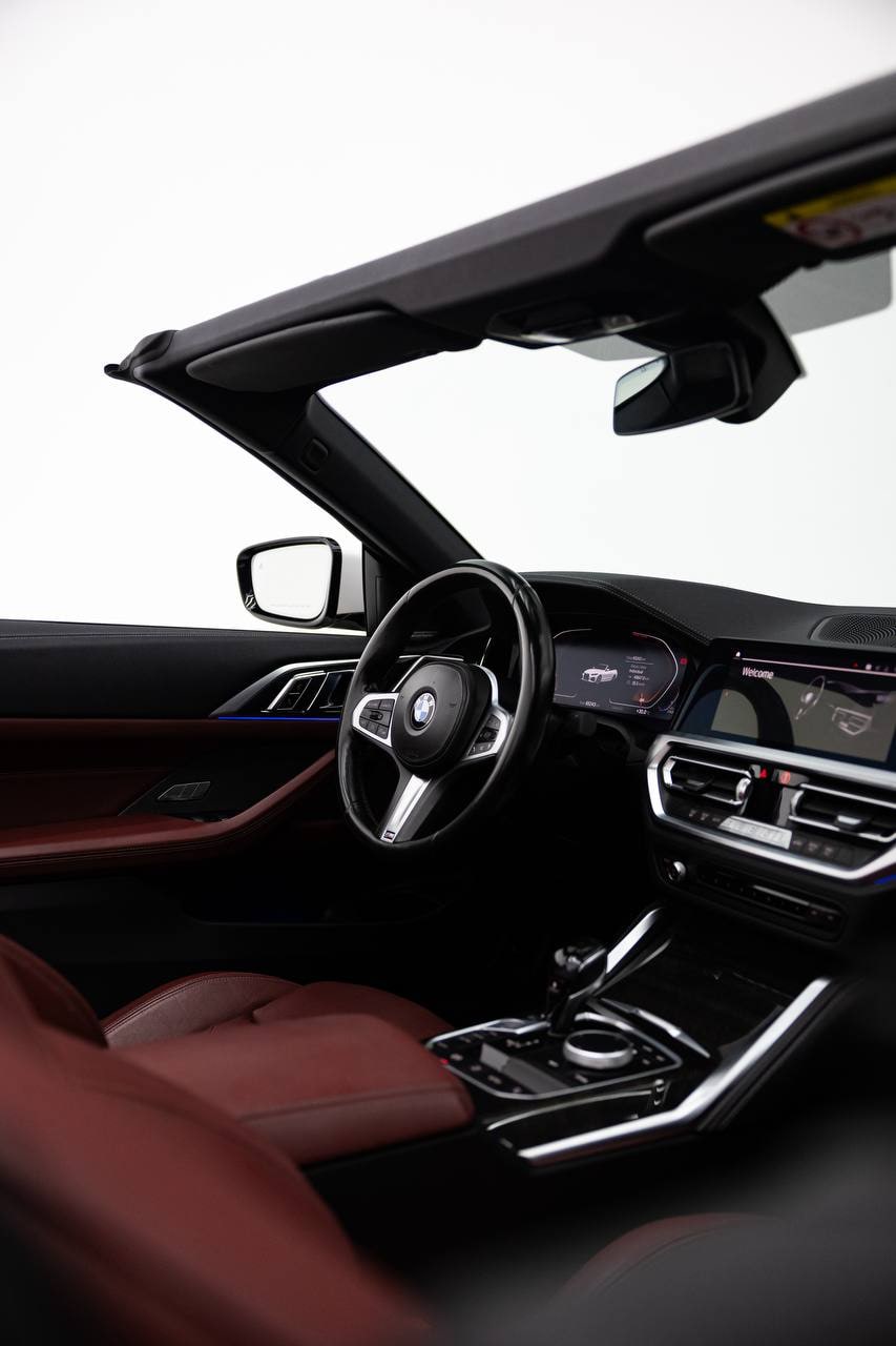 BMW 4 Series Convertible — White / Burgundy