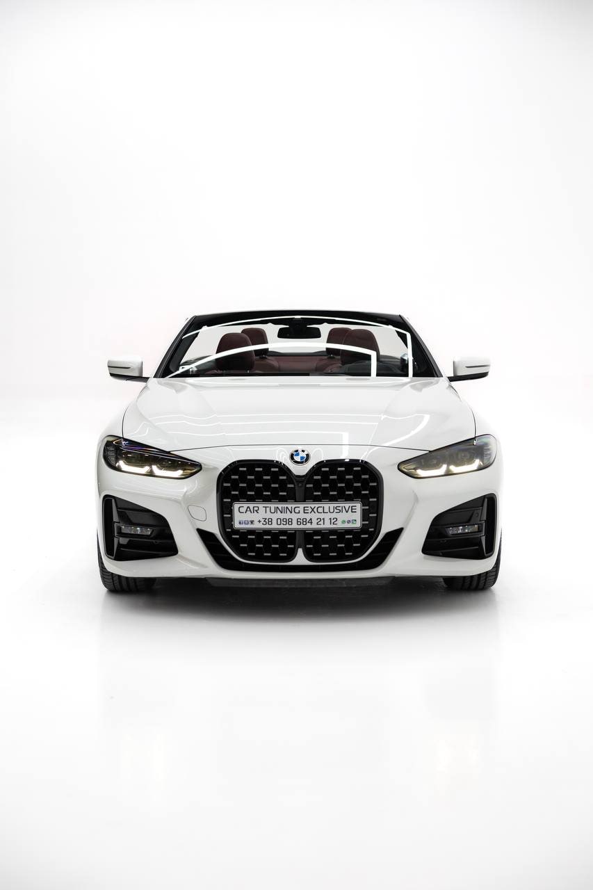 BMW 4 Series Convertible — White / Burgundy