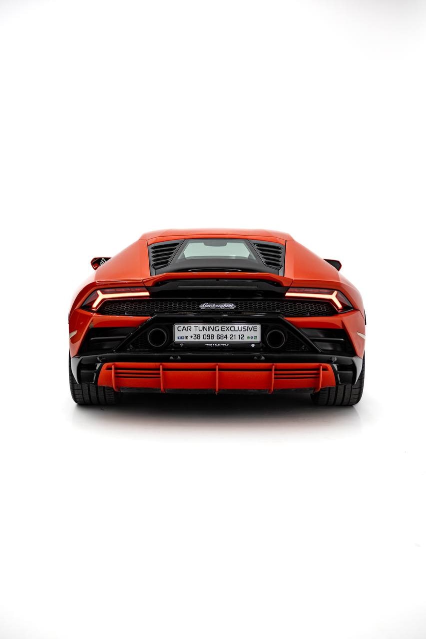 Lamborghini Huracan — Orange
