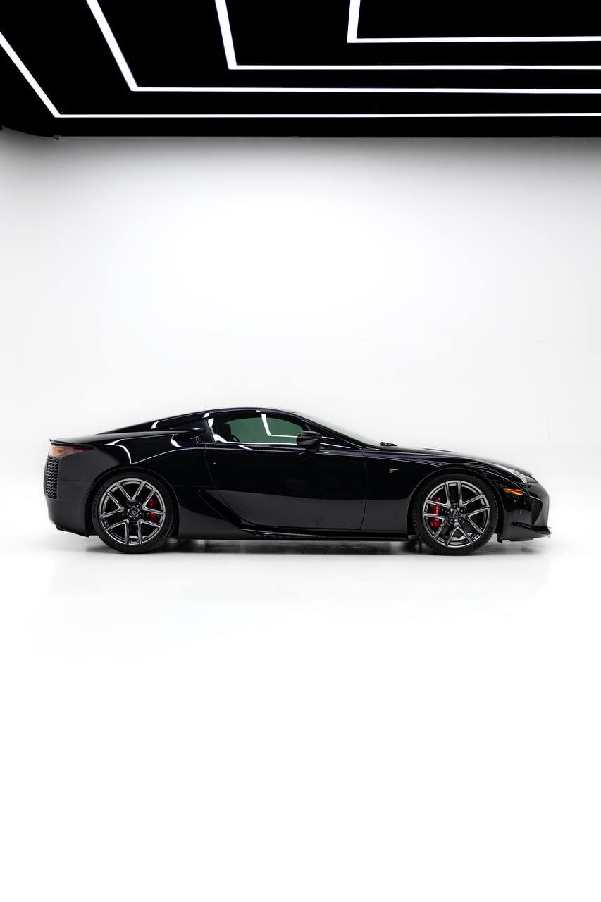 Lexus LFA