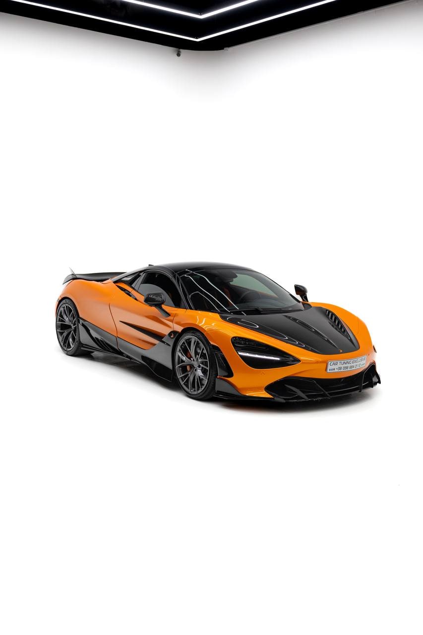 McLaren 720S — Orange