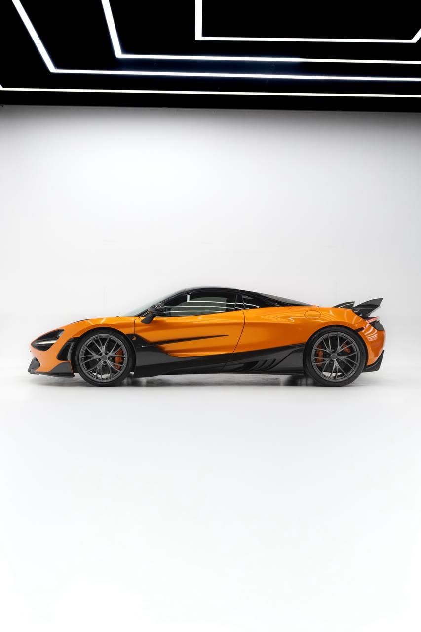 McLaren 720S — Orange