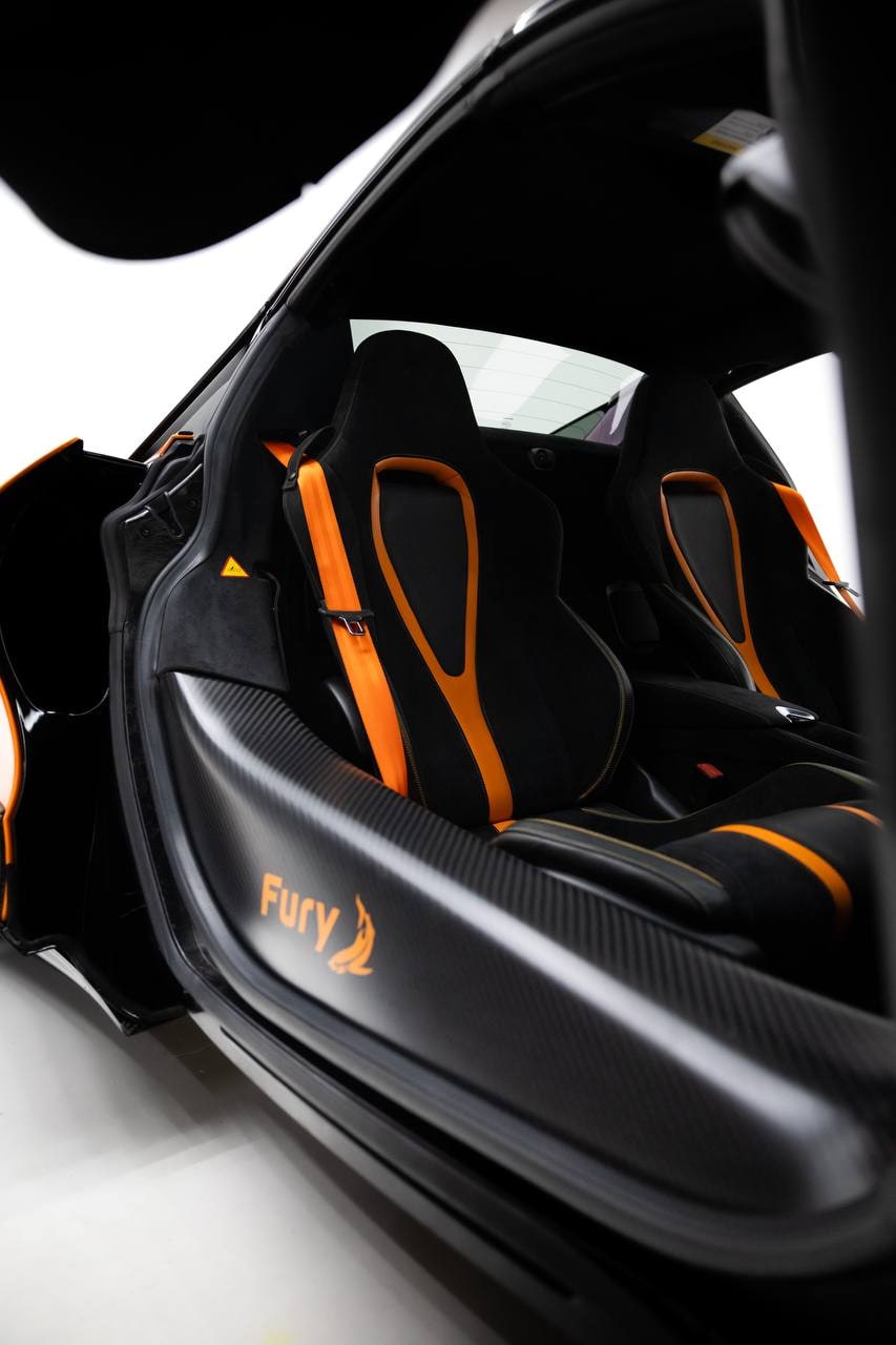 McLaren 720S — Orange