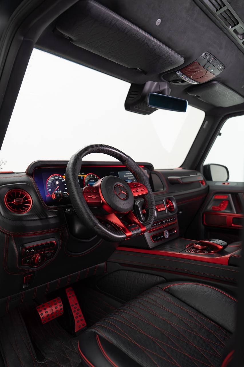 Mercedes-Benz G-Class 6x6 — Black / Red