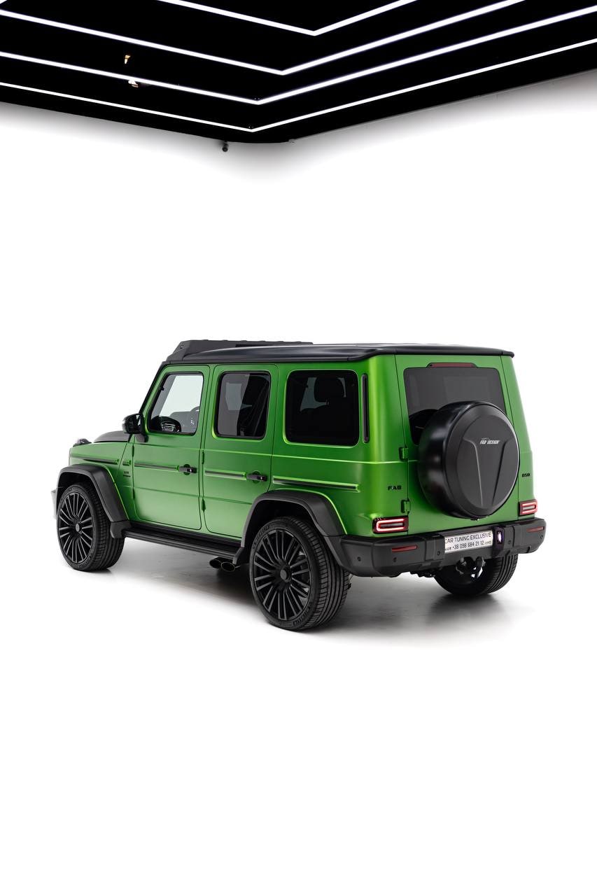 Mercedes-Benz G-Class — Green