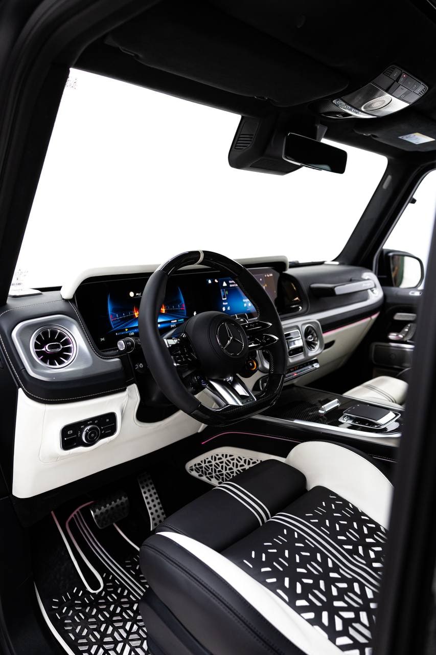 Mercedes-Benz G-Class MANSORY — Black / White
