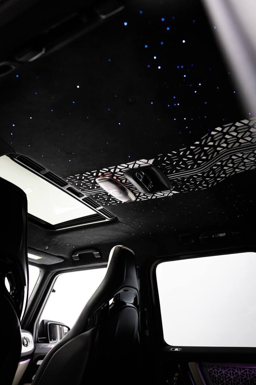 Mercedes-Benz G-Class MANSORY — Black / White