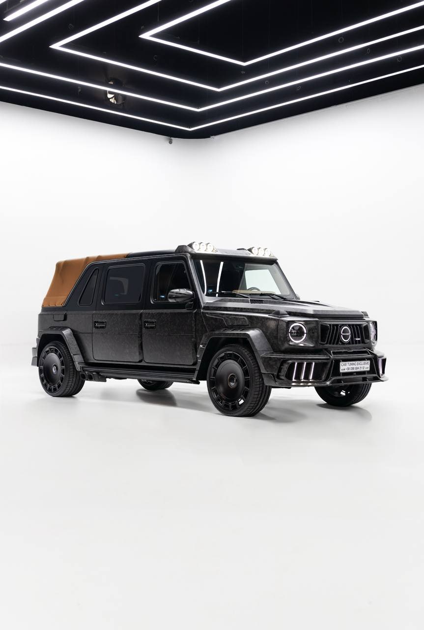 Mercedes-Benz G-Class MANSORY Open-Top Rear Lounge